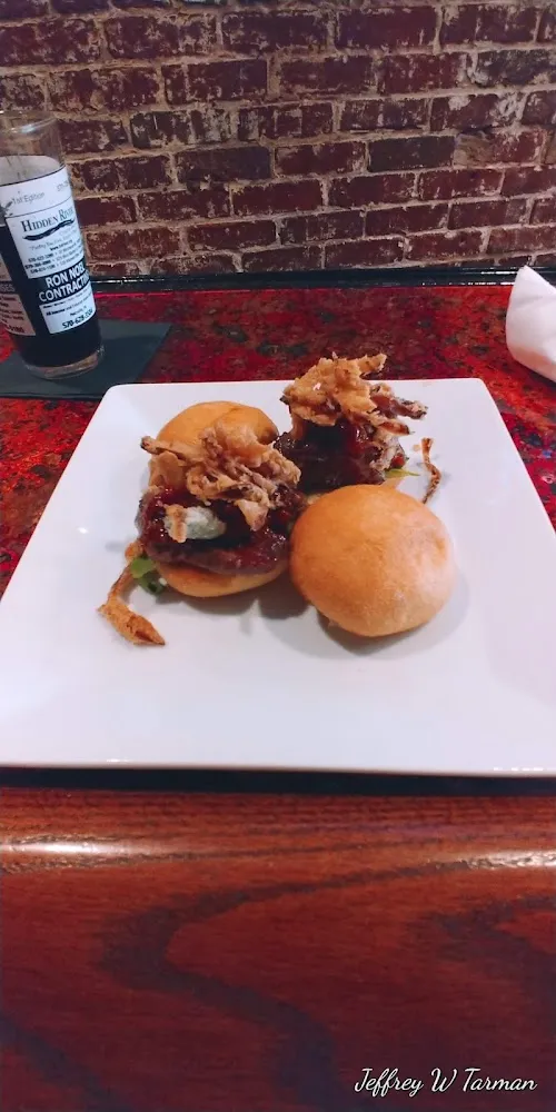 Crimson BBQ Chicken Sliders